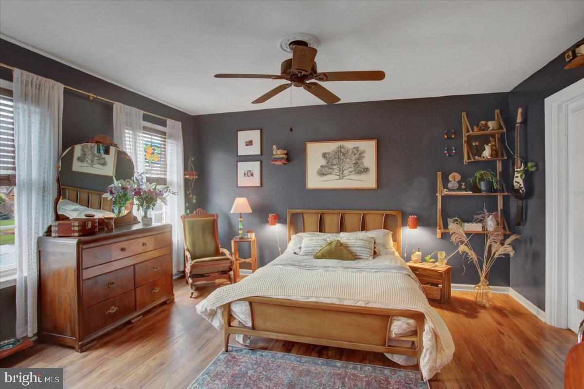 HAMPTON HILLS - Residential