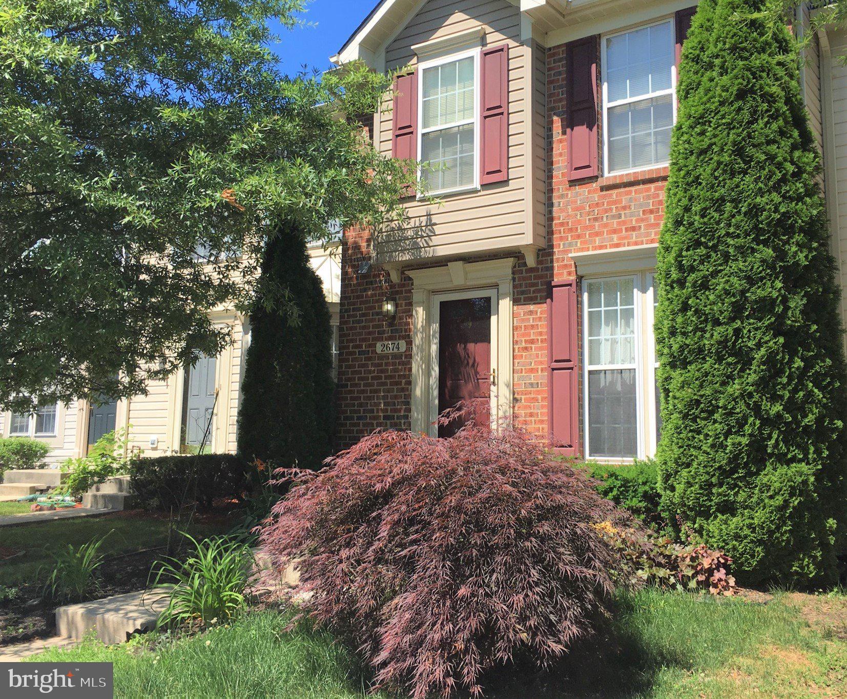 SEVEN OAKS - Residential Lease