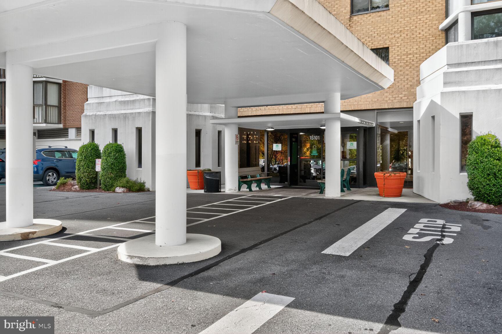 GREENS AT LEISURE WORLD - Residential