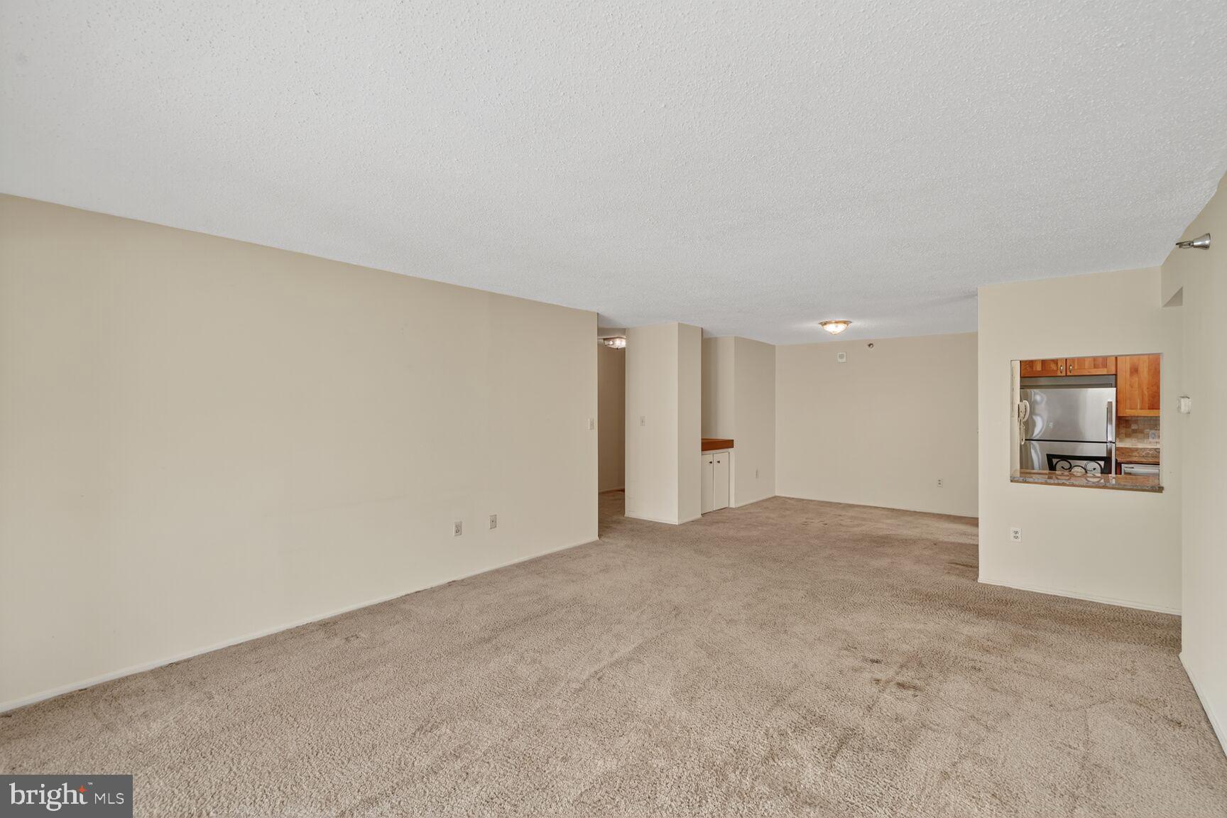 15101 INTERLACHEN DRIVE 1-123