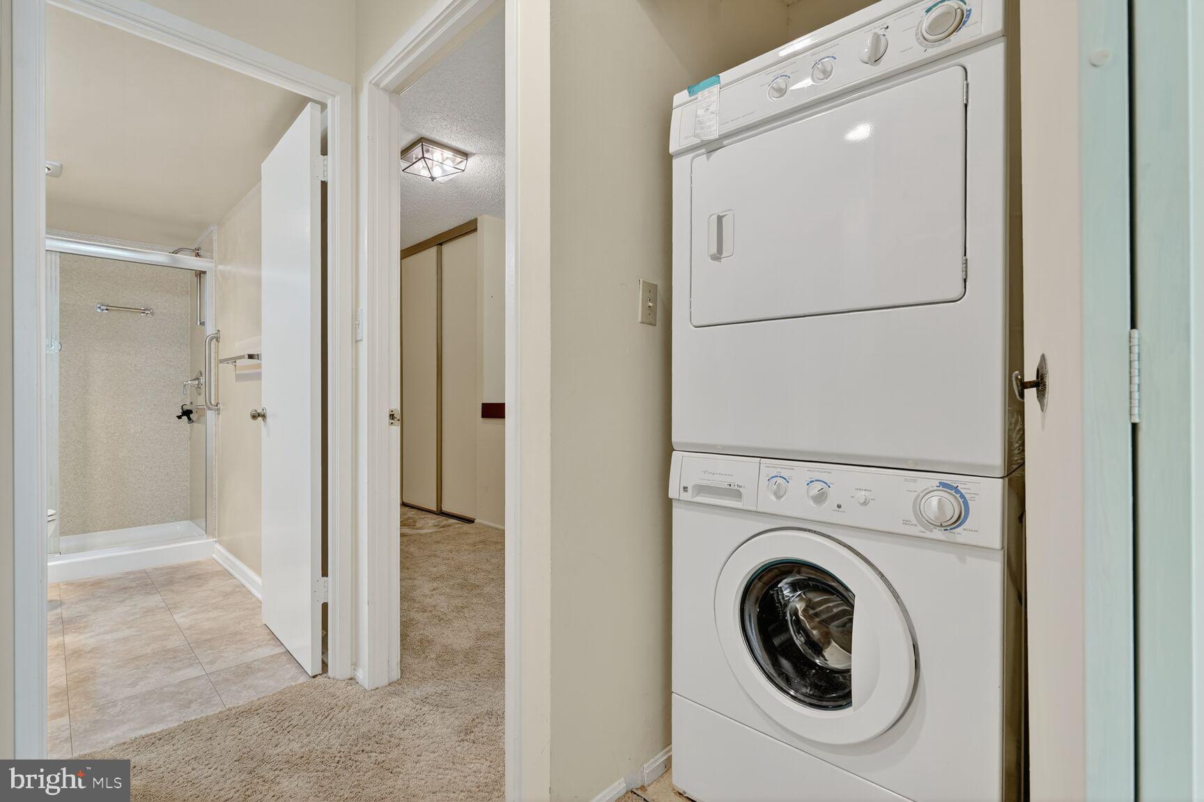 GREENS AT LEISURE WORLD - Residential