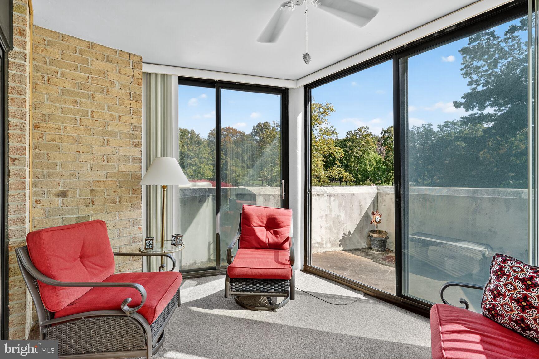 GREENS AT LEISURE WORLD - Residential