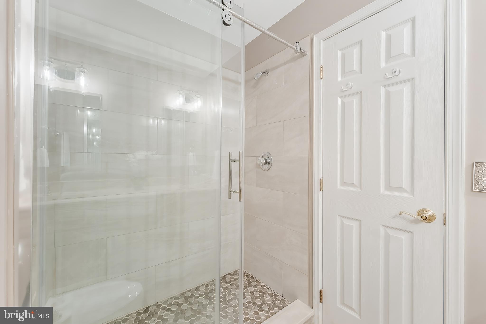 VINTAGE PLACE - Residential