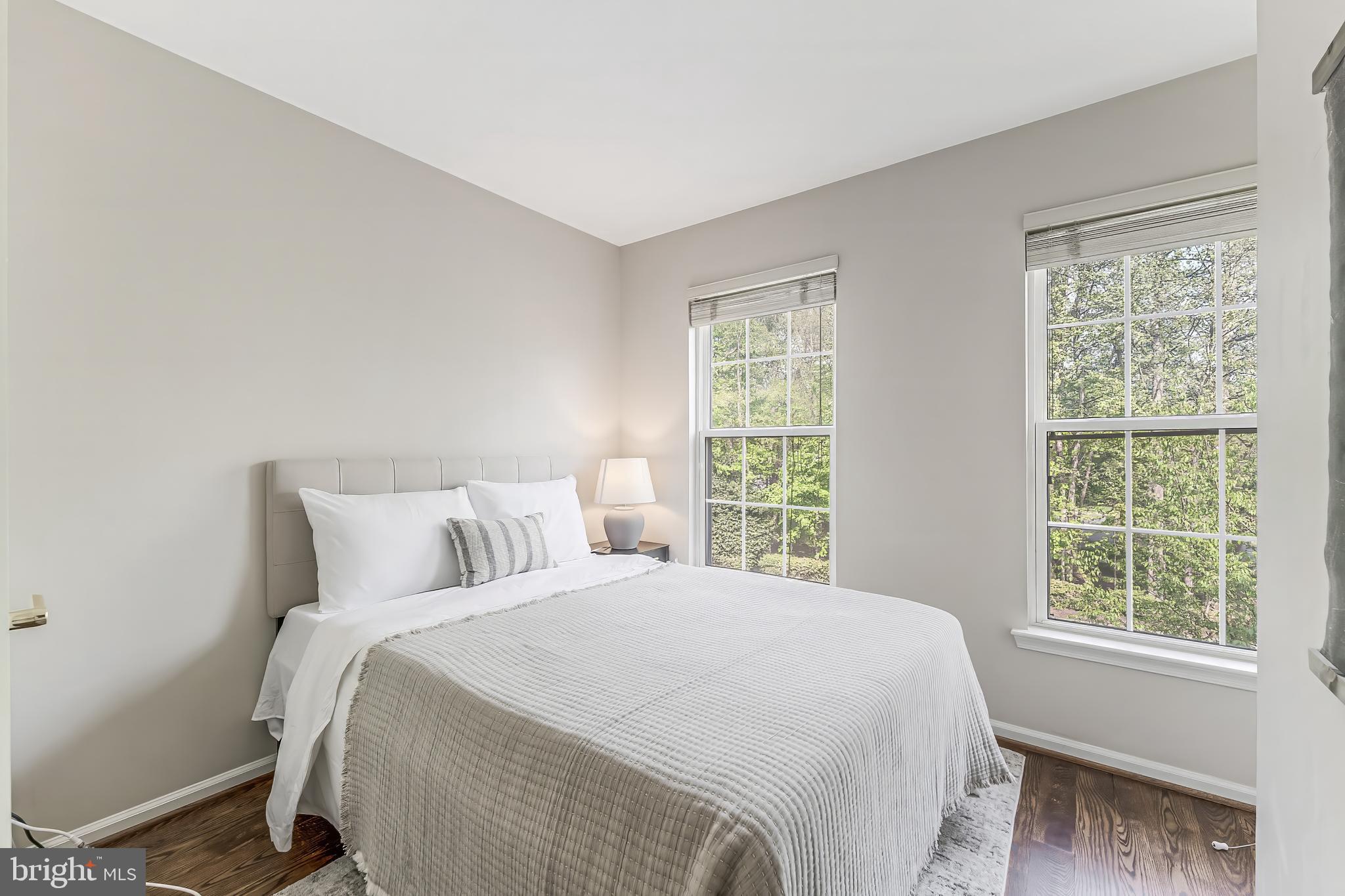 VINTAGE PLACE - Residential