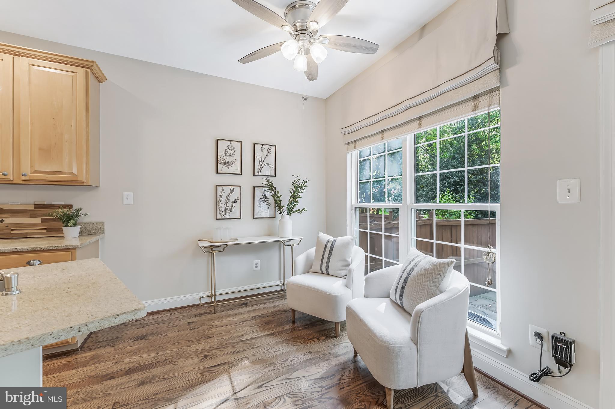 VINTAGE PLACE - Residential