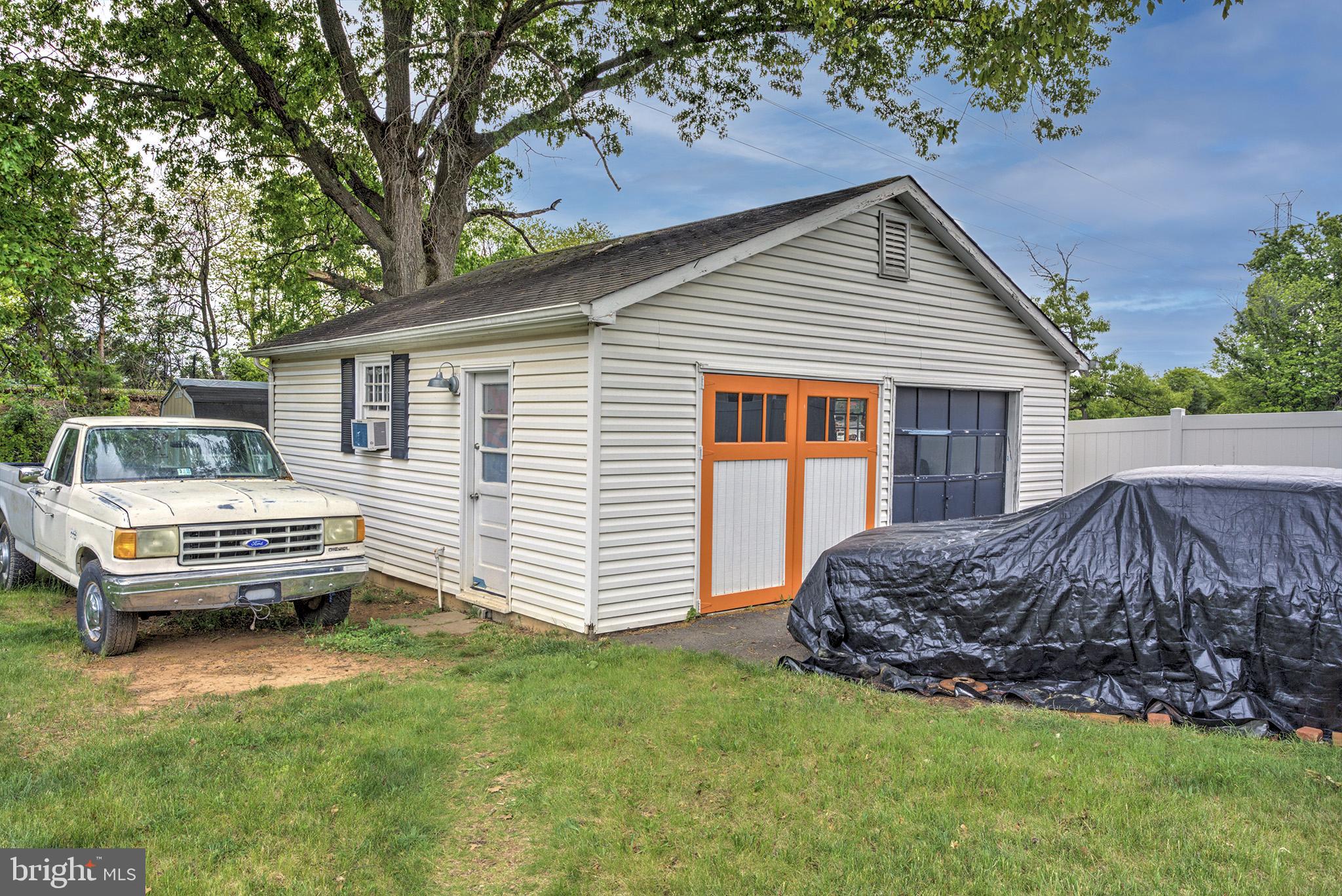 STERLING  PARK - Residential