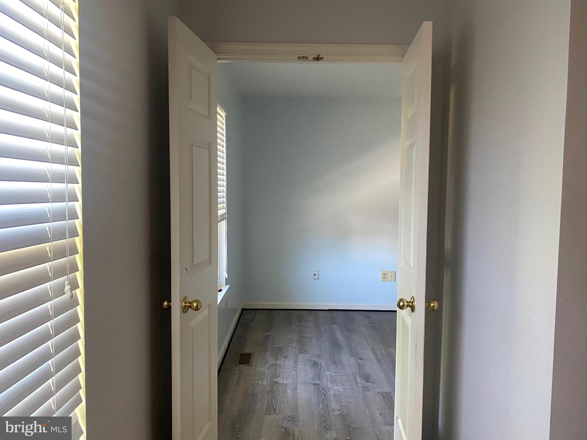MARLBORO WOODS - Residential