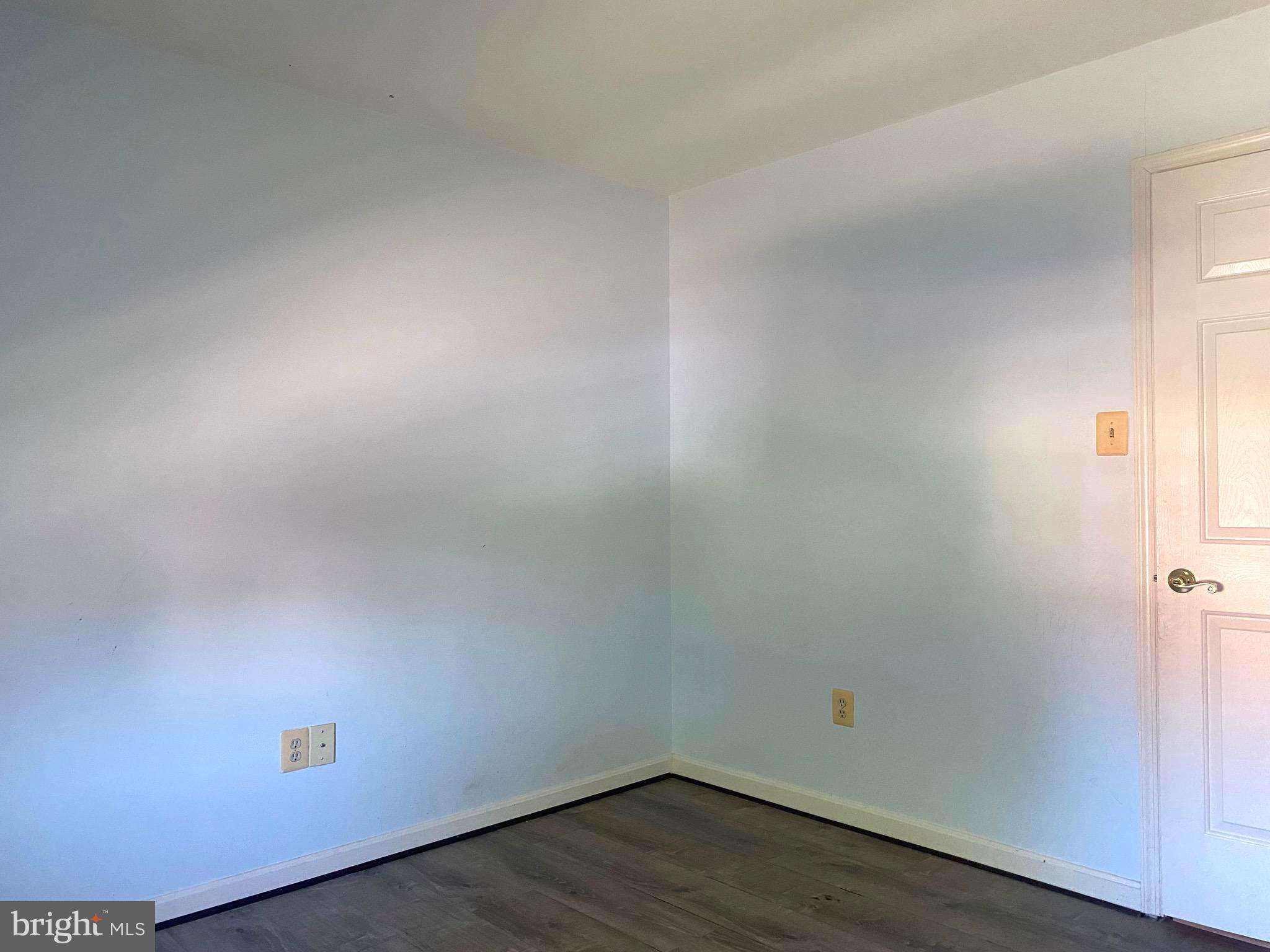 MARLBORO WOODS - Residential