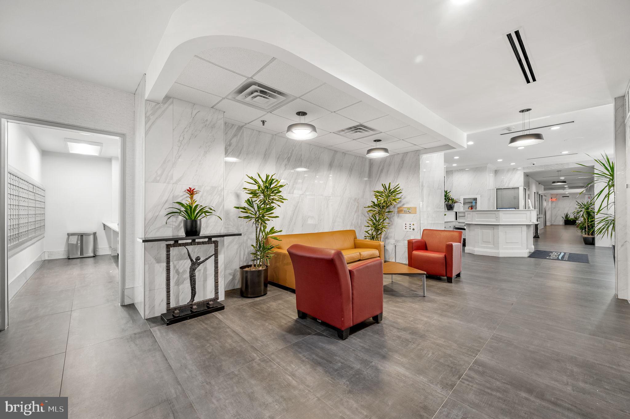 RITTENHOUSE SQUARE - Residential