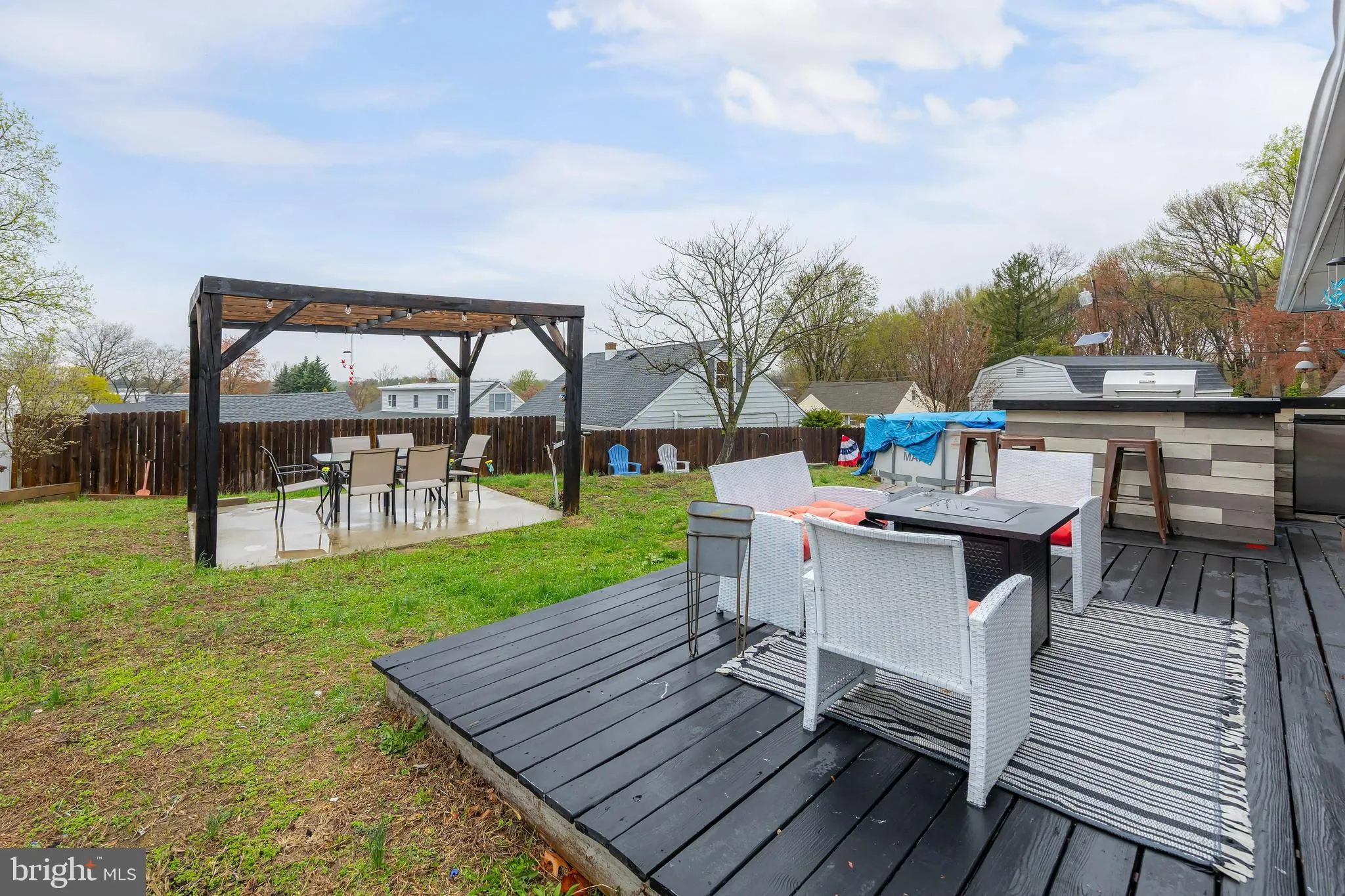 Wenonah, New Jersey 08090, United States, 4 Bedrooms Bedrooms, ,2 BathroomsBathrooms,Residential,Contingent,105283