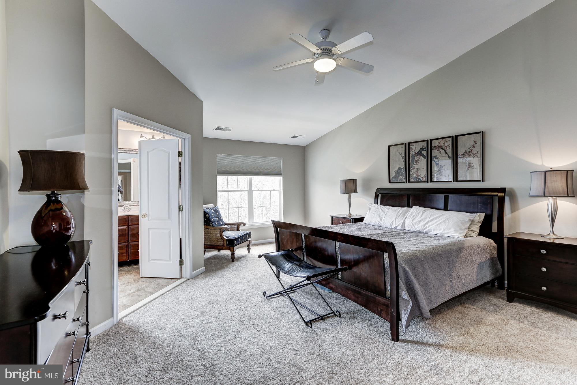 BELMONT COUNTRY CLUB - Residential Lease