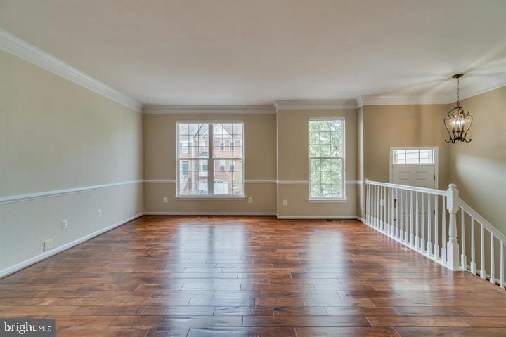 BELMONT COUNTRY CLUB - Residential Lease