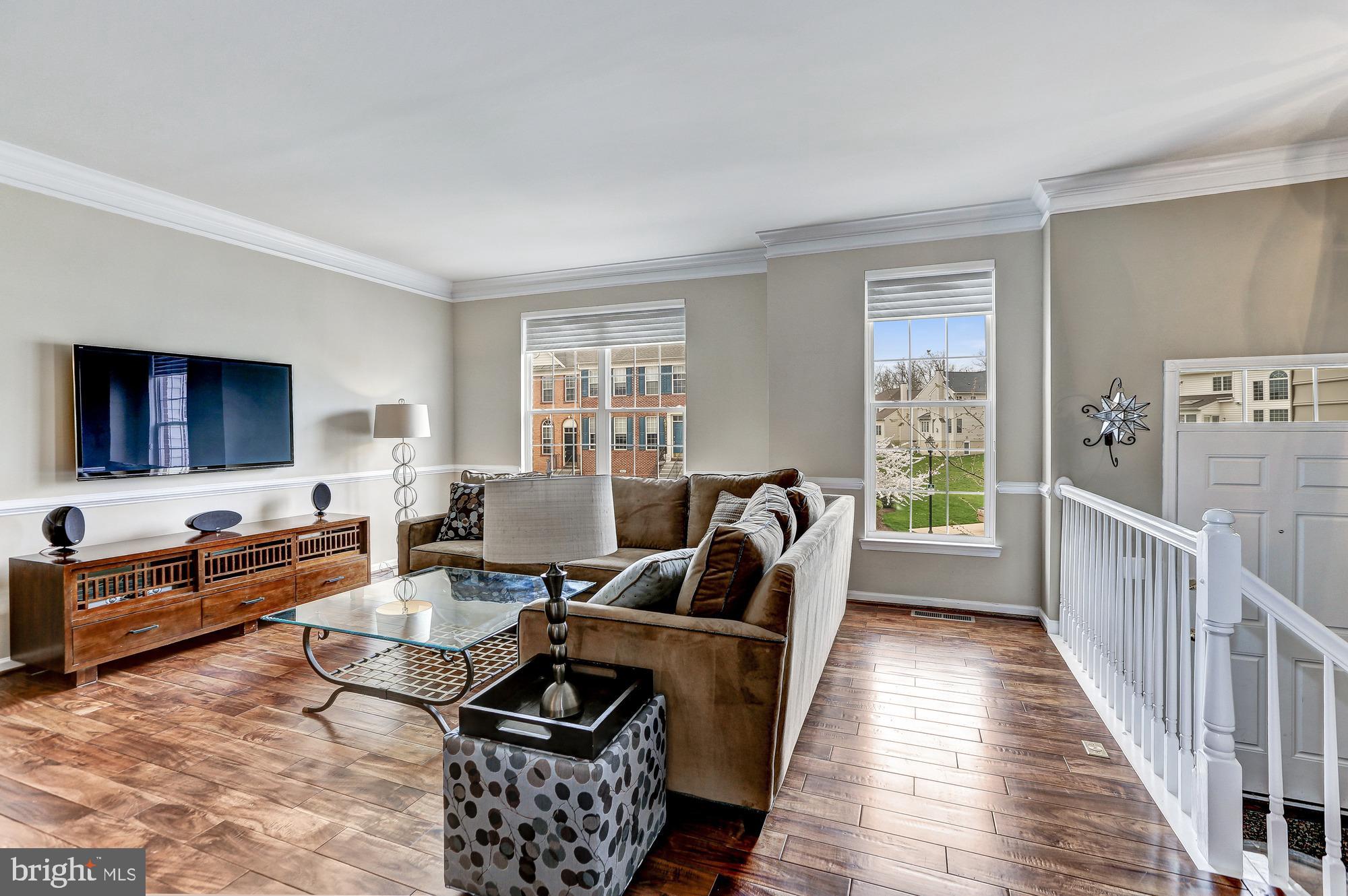 BELMONT COUNTRY CLUB - Residential Lease