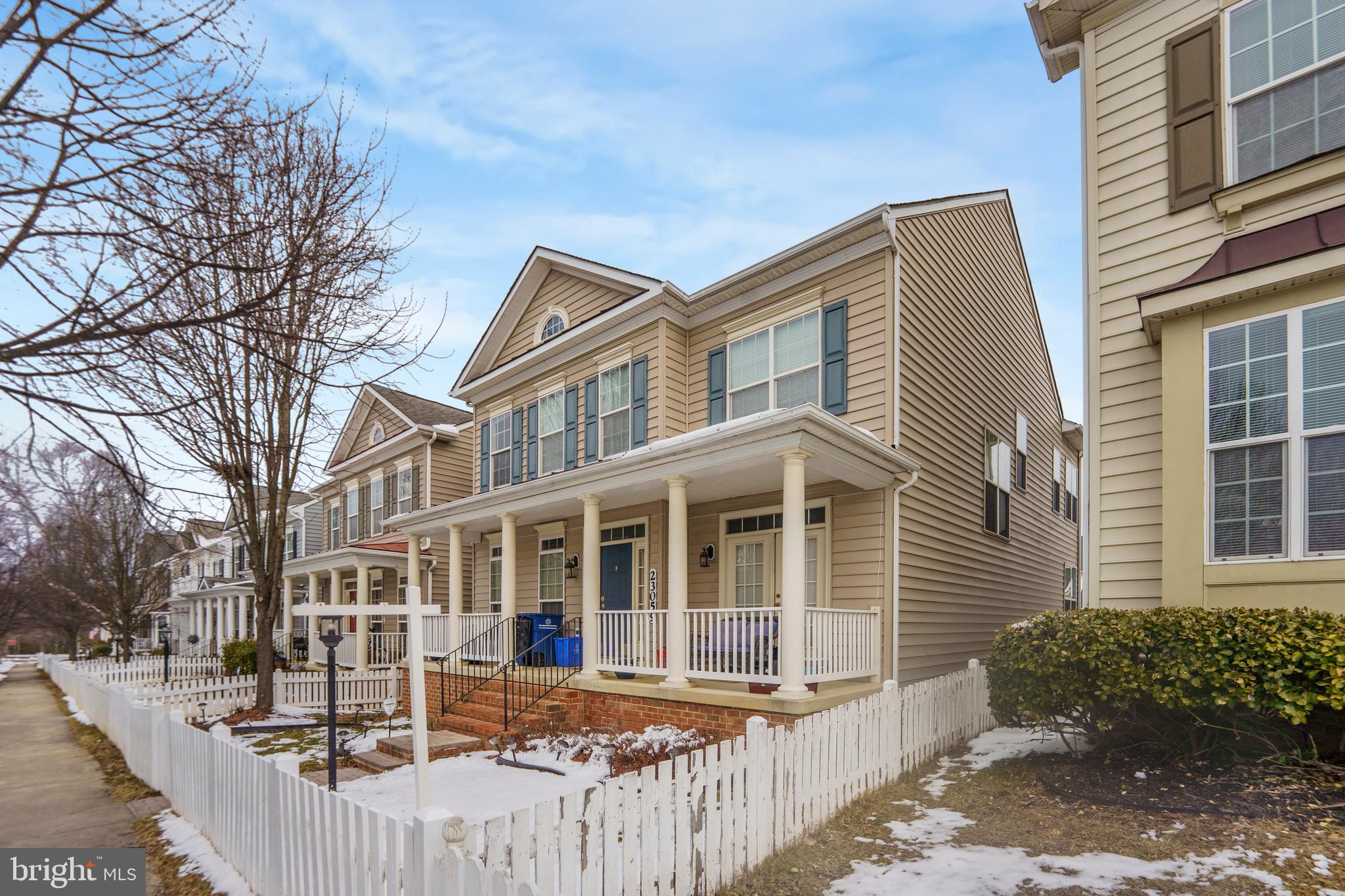 GREENWAY VILLAGE - Residential