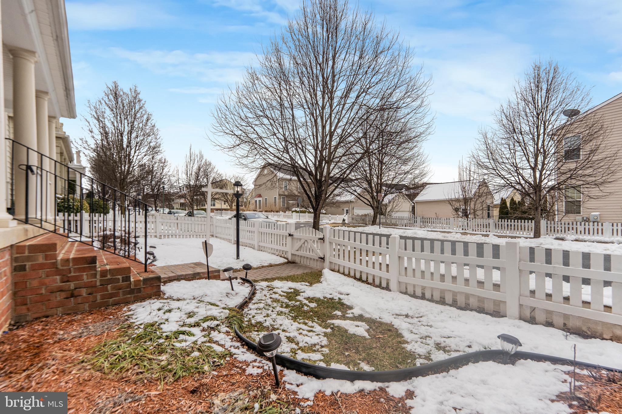 GREENWAY VILLAGE - Residential