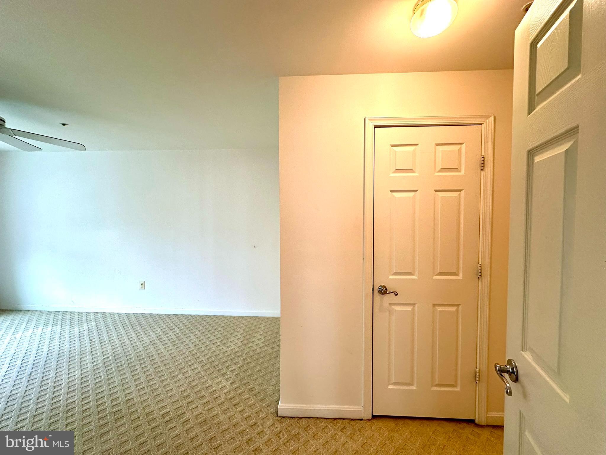 KENTLANDS RIDGE - Residential