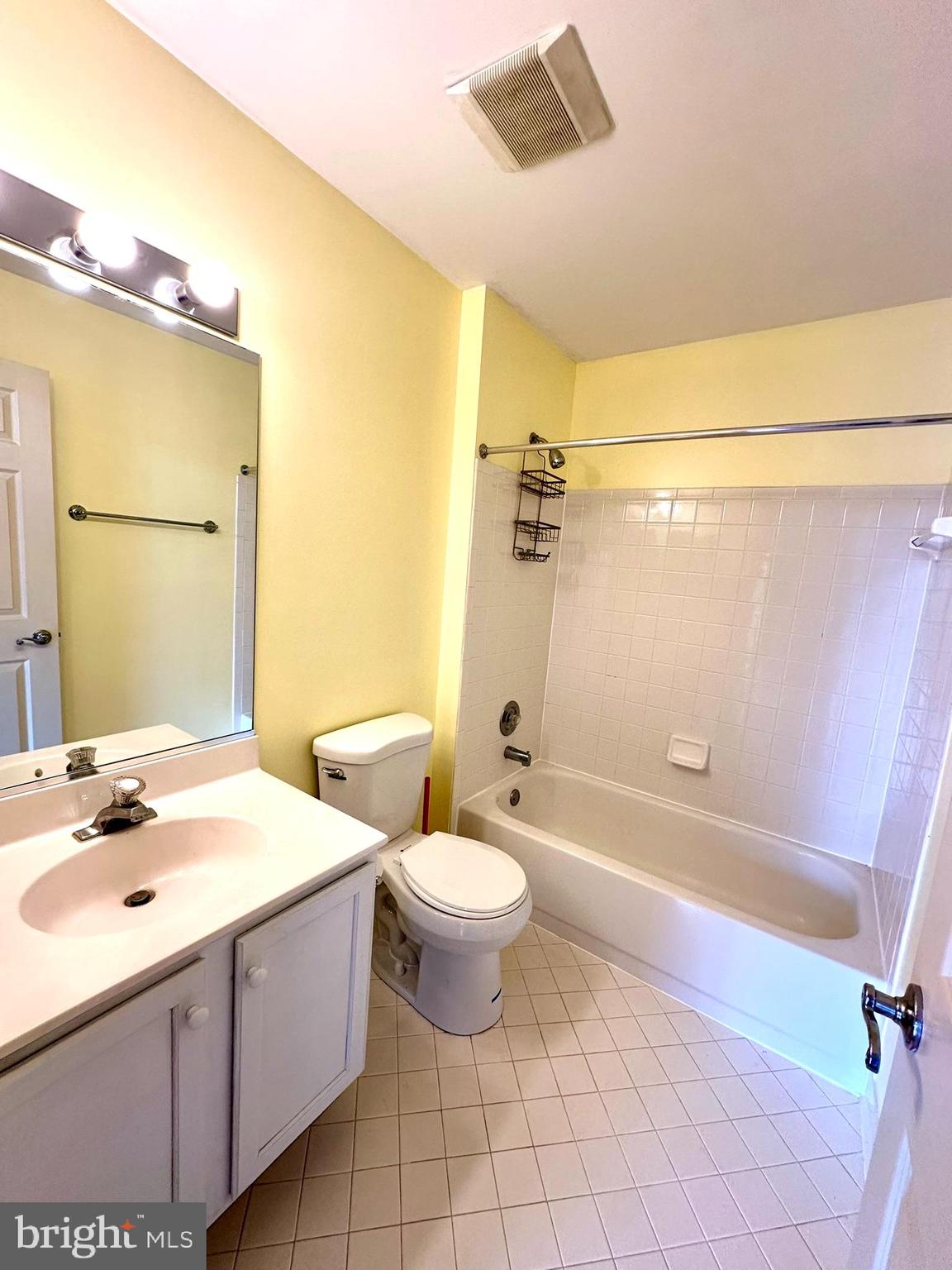 KENTLANDS RIDGE - Residential