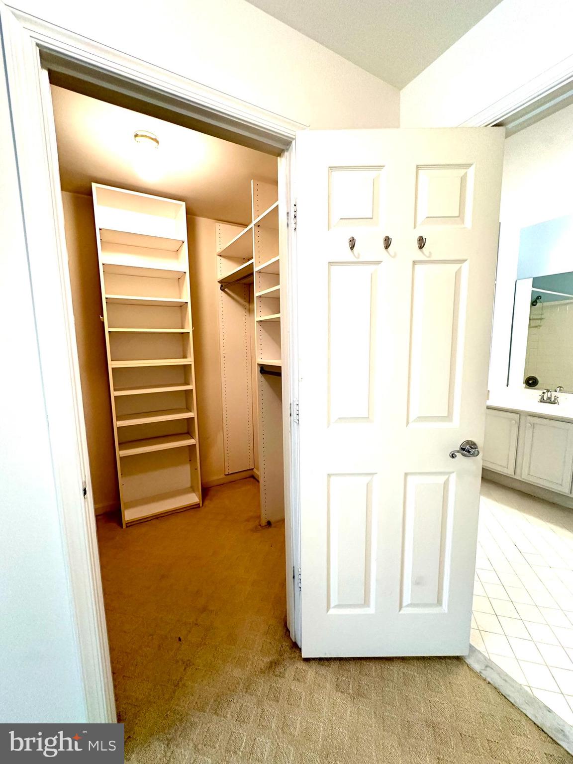 KENTLANDS RIDGE - Residential