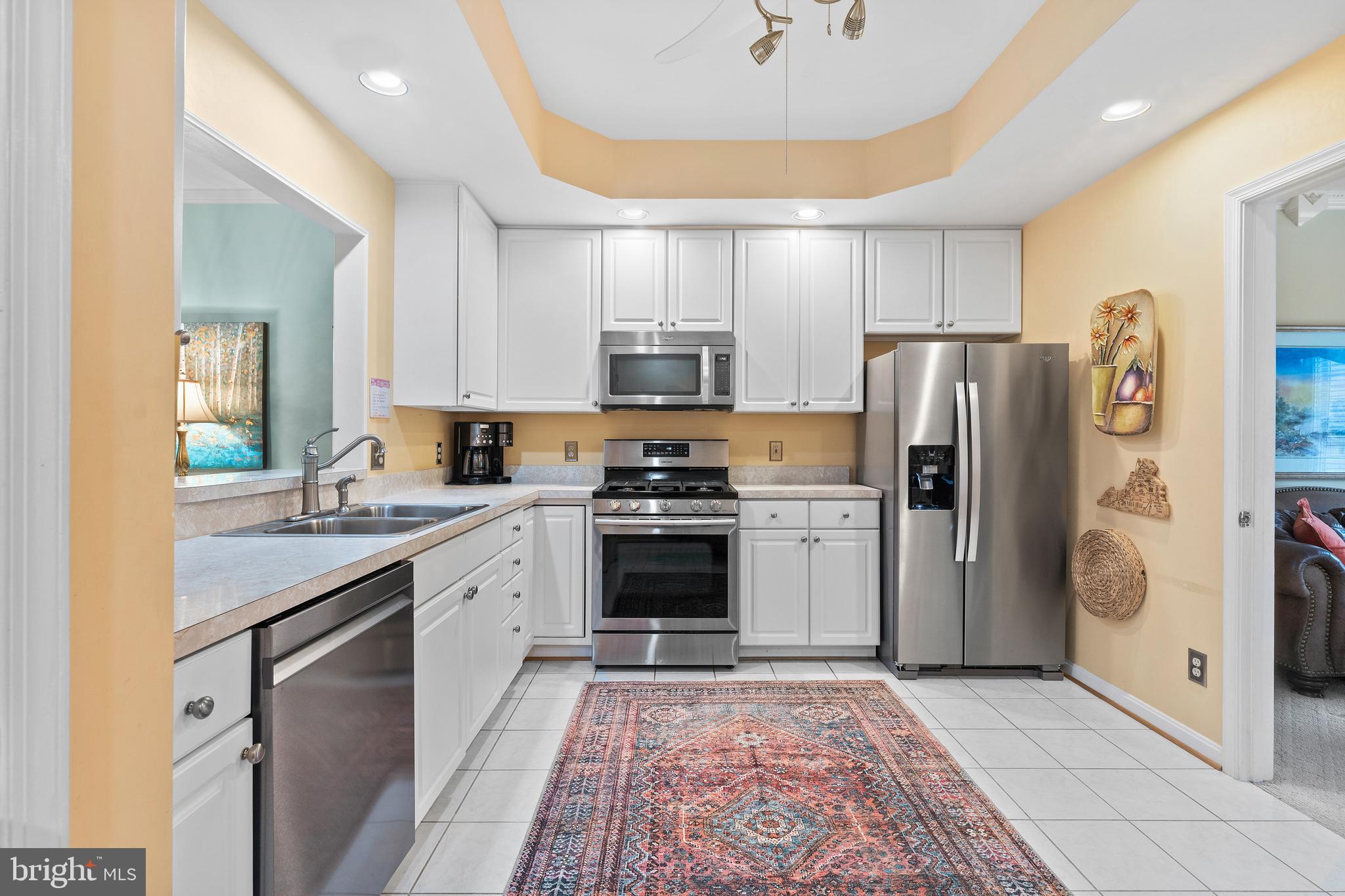 TURNBERRY WEST - Residential