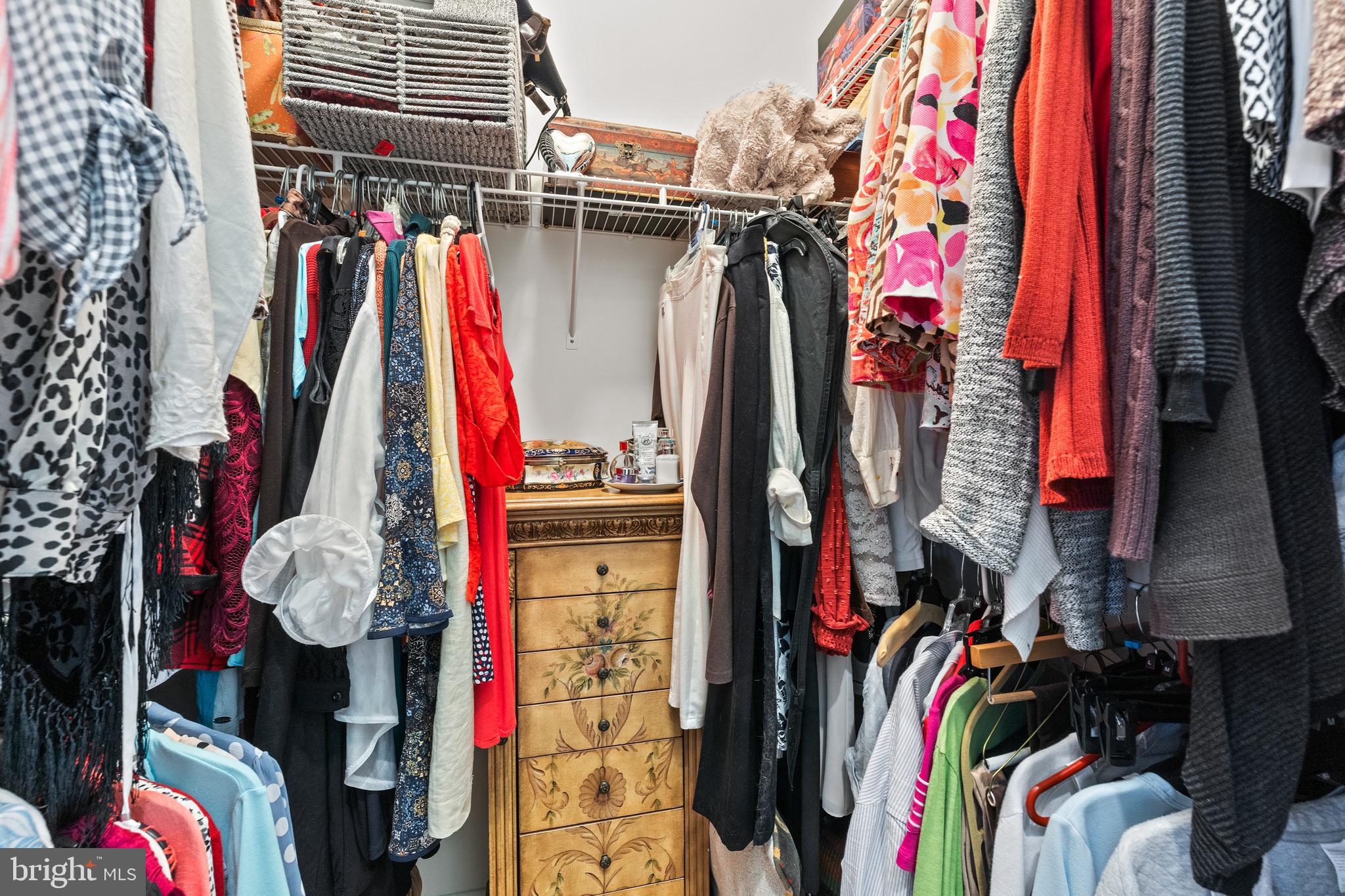 TURNBERRY WEST - Residential