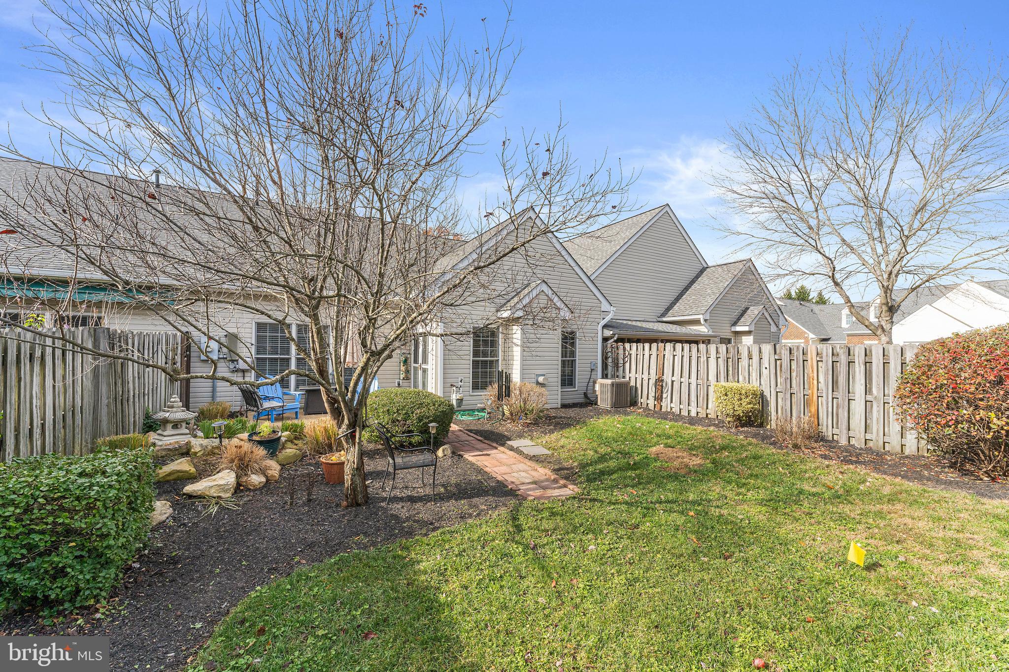 TURNBERRY WEST - Residential