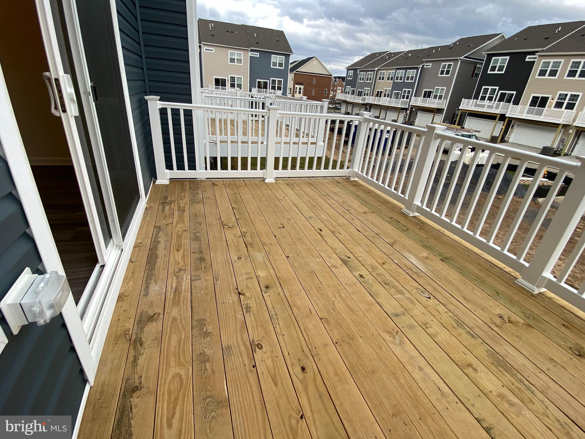 WESTVIEW SOUTH - Residential Lease