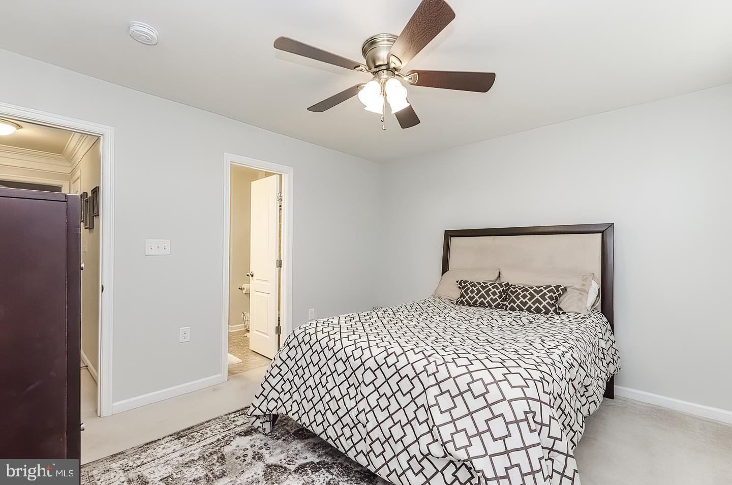 THE POINT - Residential