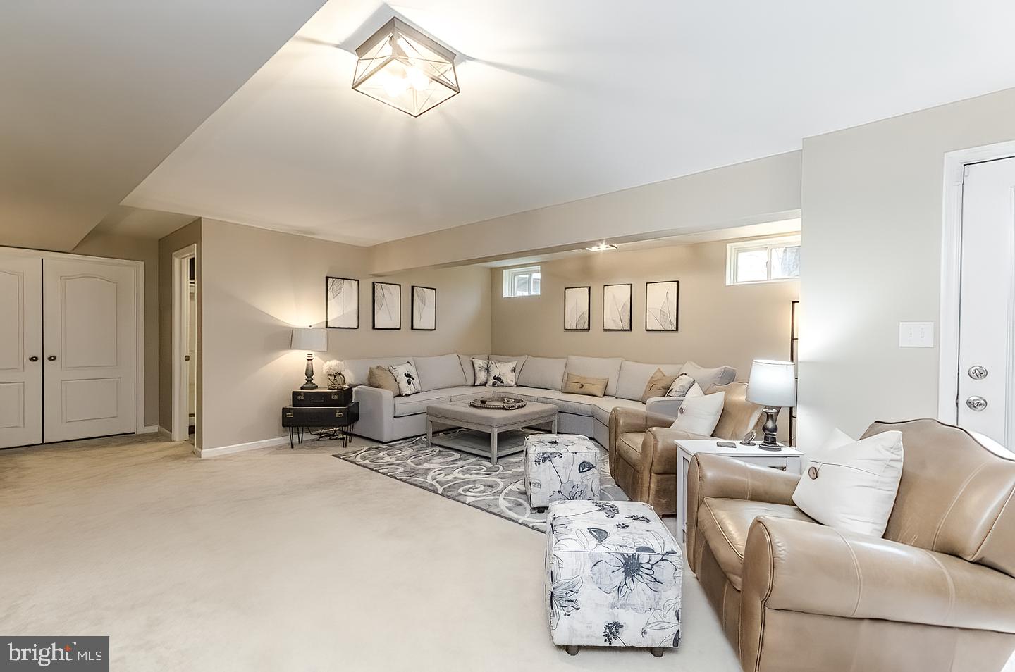 THE POINT - Residential