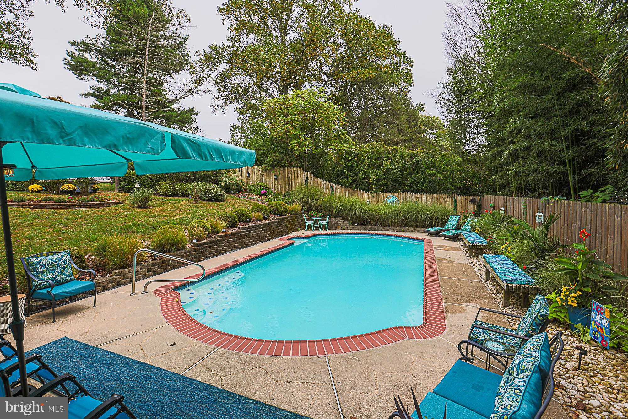 VALLEY VIEW - Residential