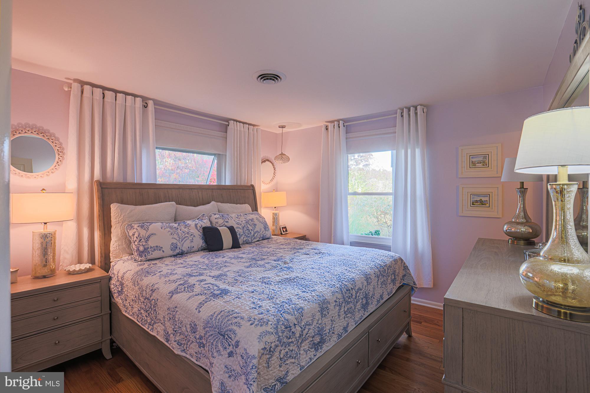 VALLEY VIEW - Residential