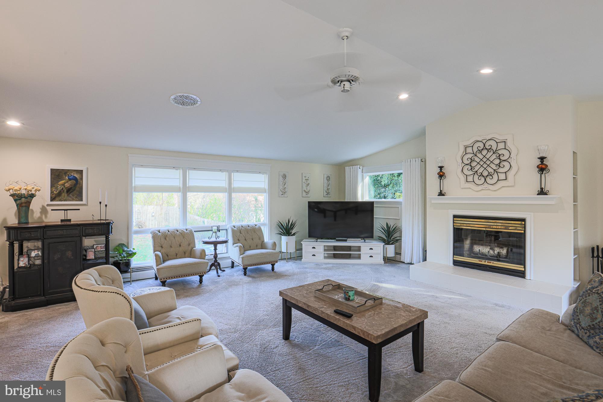 VALLEY VIEW - Residential