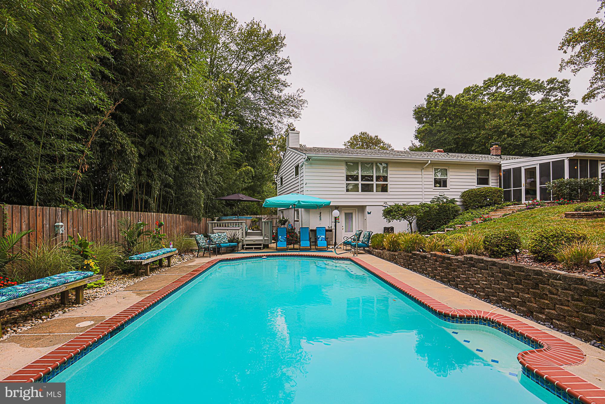 VALLEY VIEW - Residential