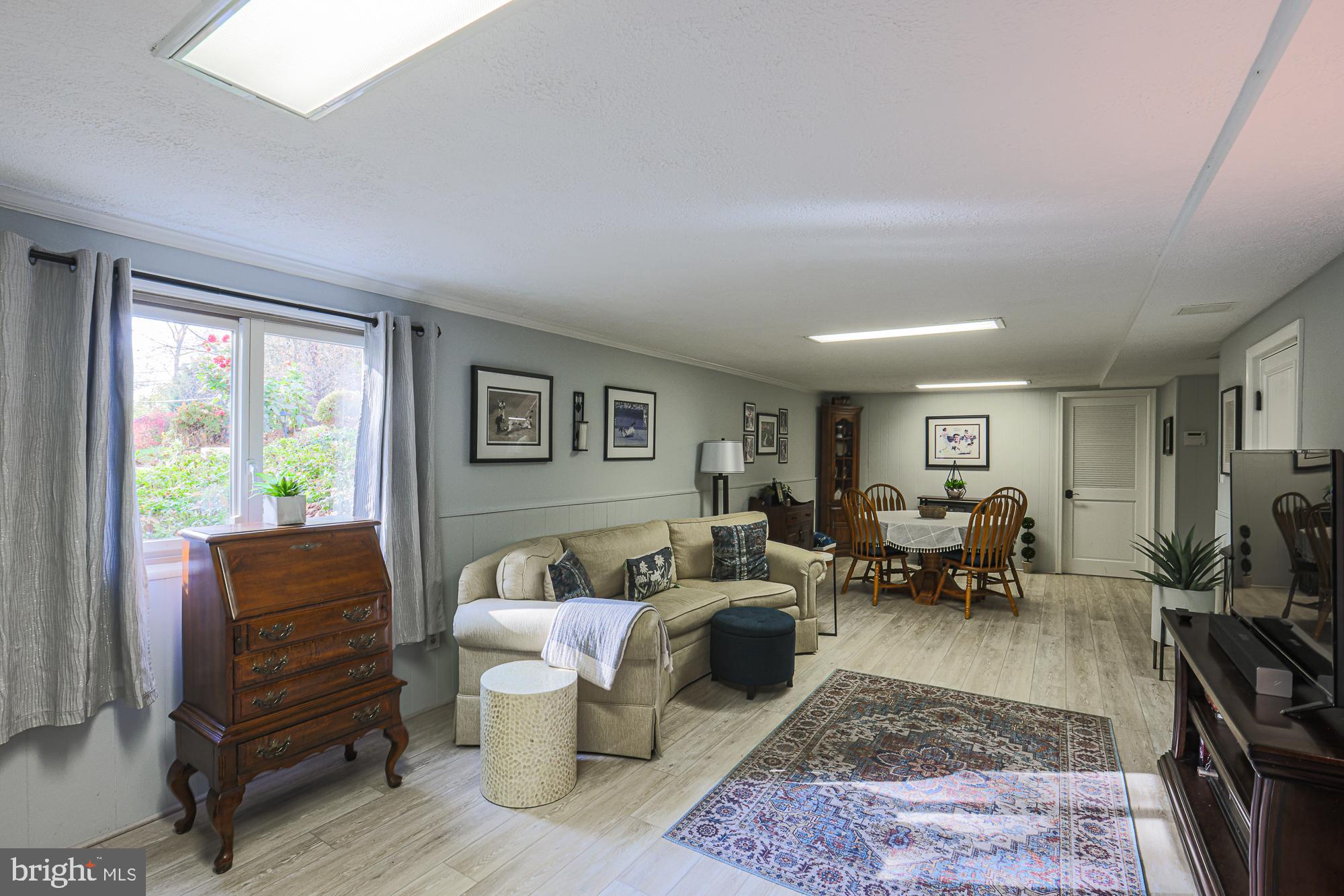 VALLEY VIEW - Residential