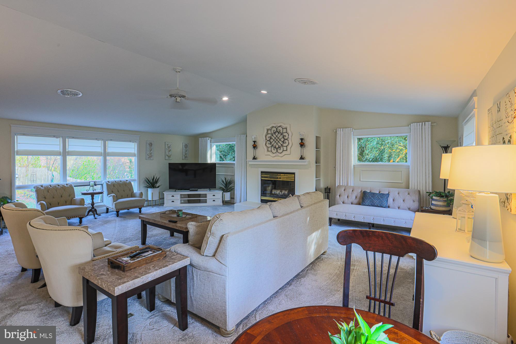 VALLEY VIEW - Residential