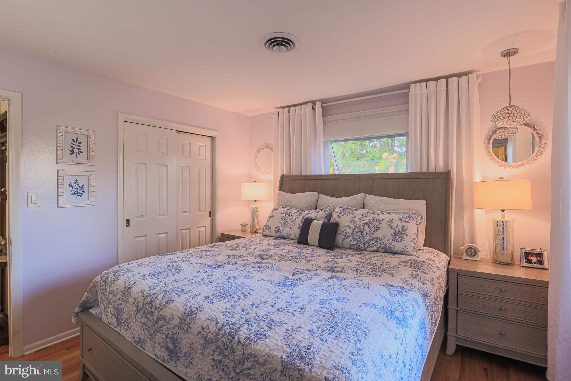 VALLEY VIEW - Residential