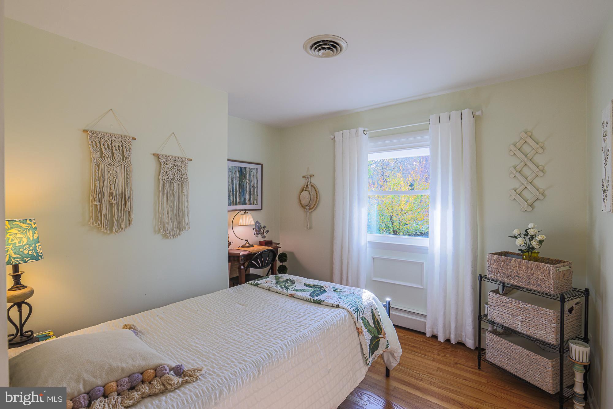 VALLEY VIEW - Residential