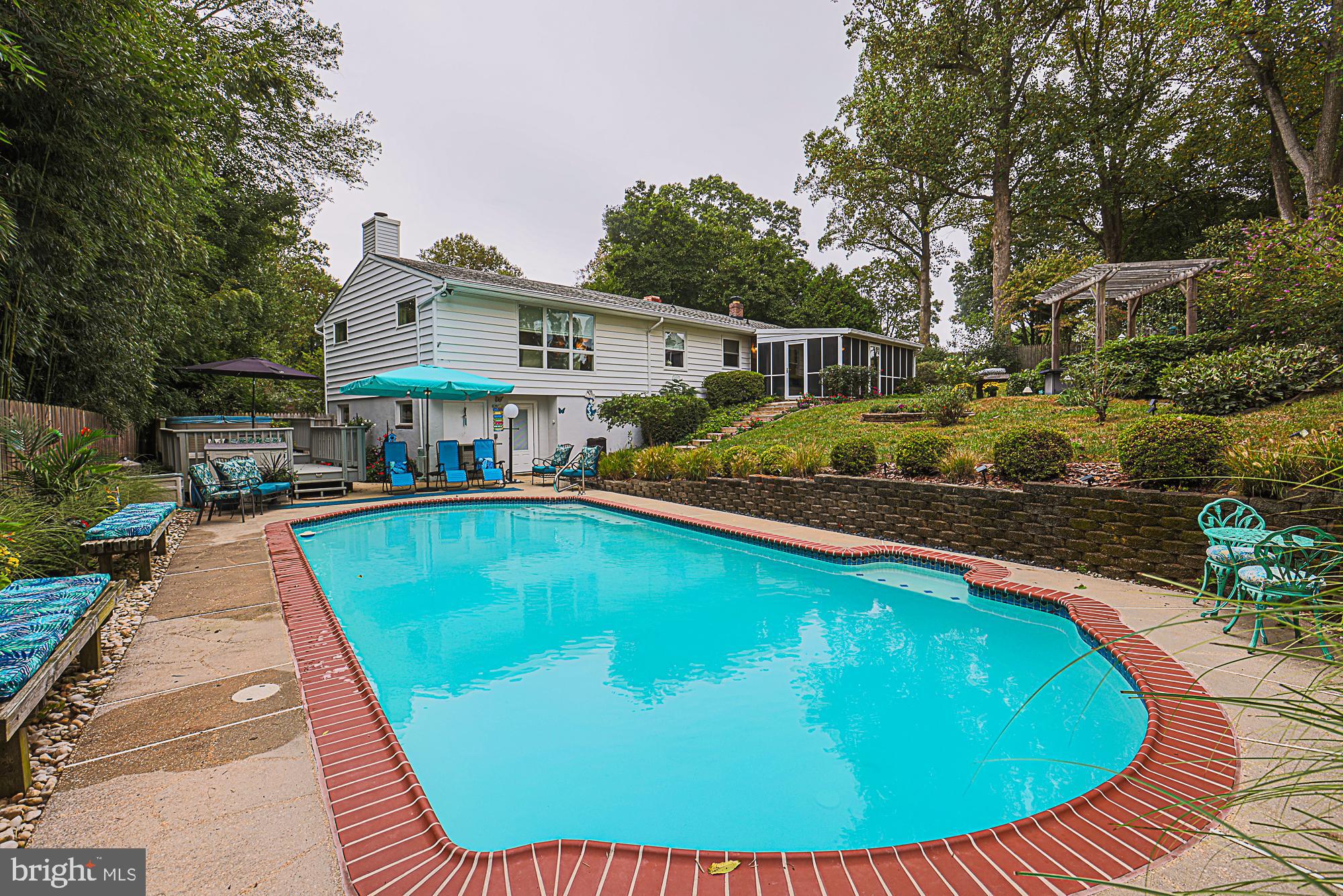 VALLEY VIEW - Residential