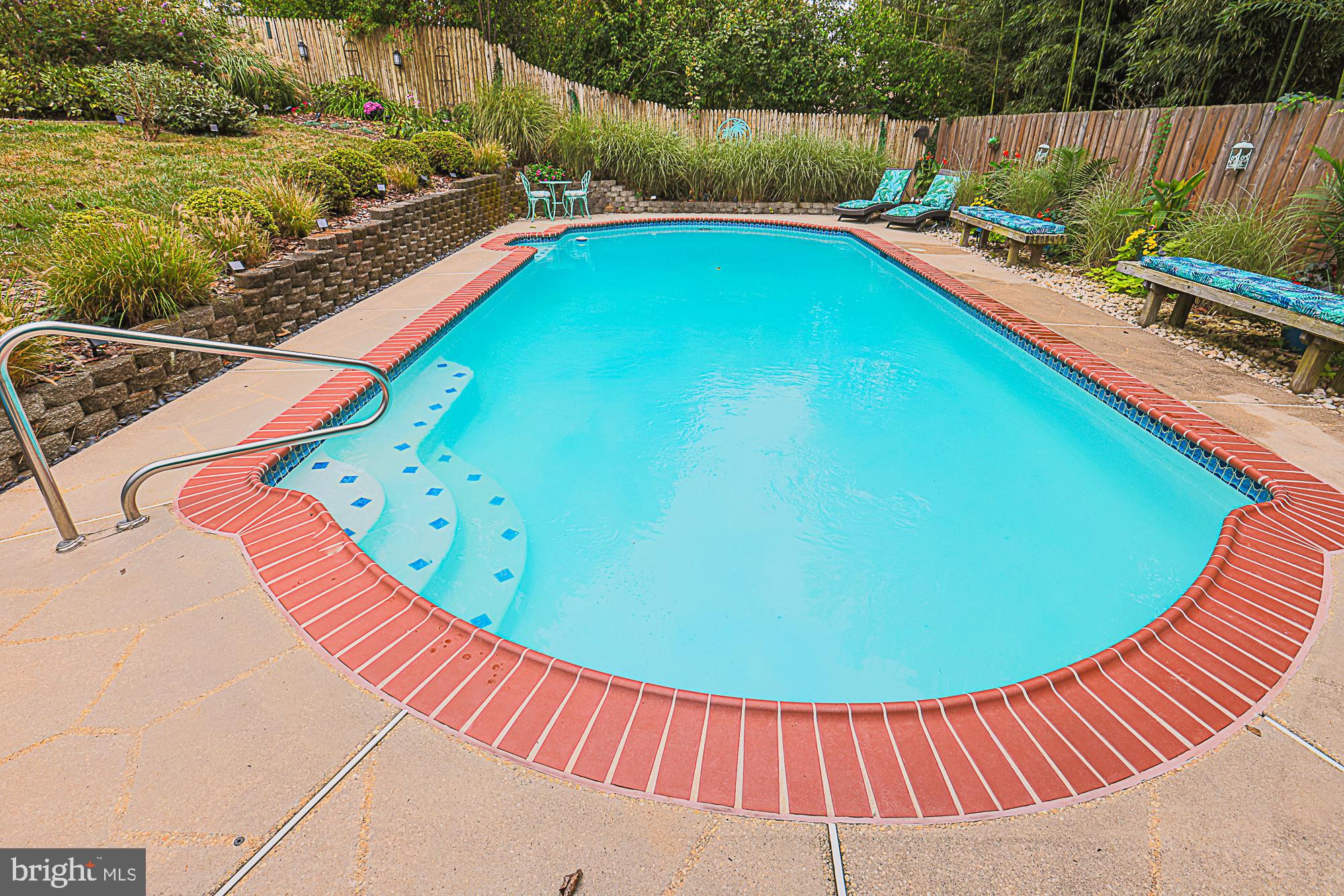 VALLEY VIEW - Residential