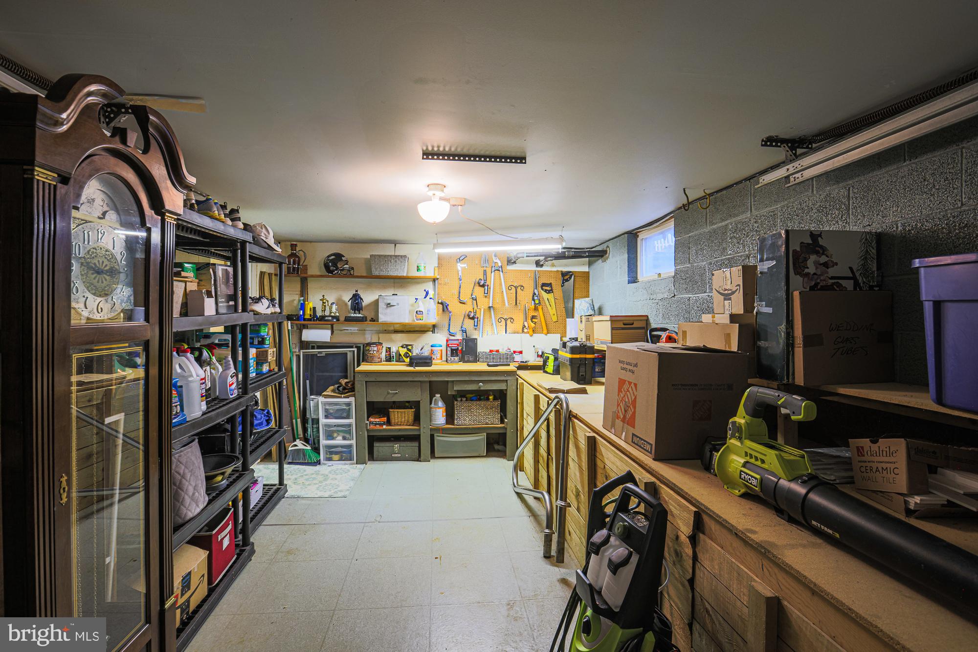 VALLEY VIEW - Residential