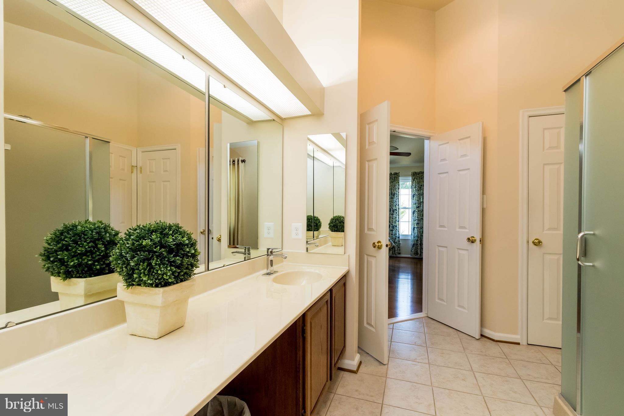 HASTINGS HUNT - Residential