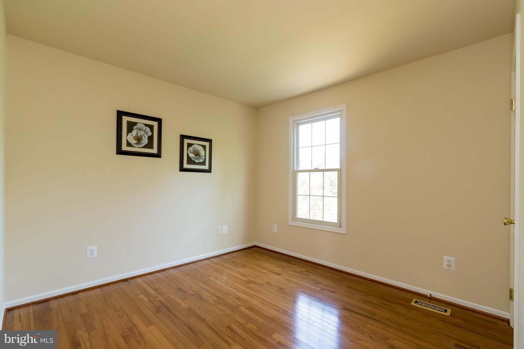 HASTINGS HUNT - Residential