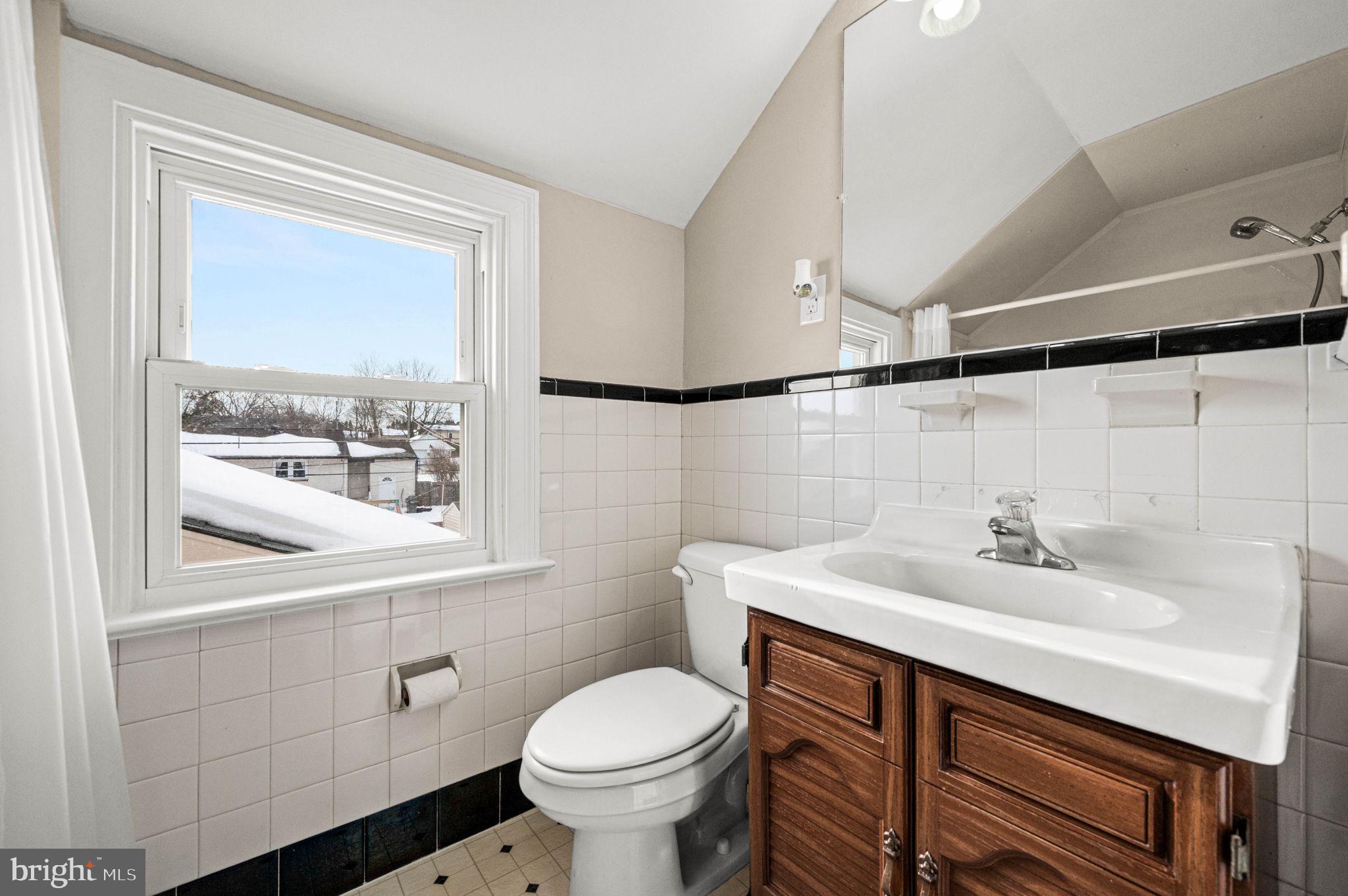 FIVE POINTS - Residential