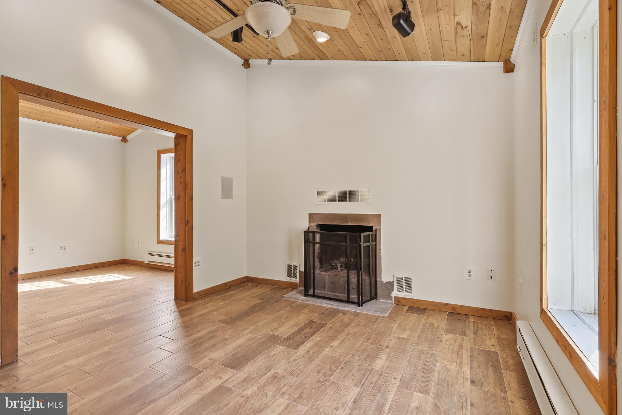 HUNT VALLEY - Residential