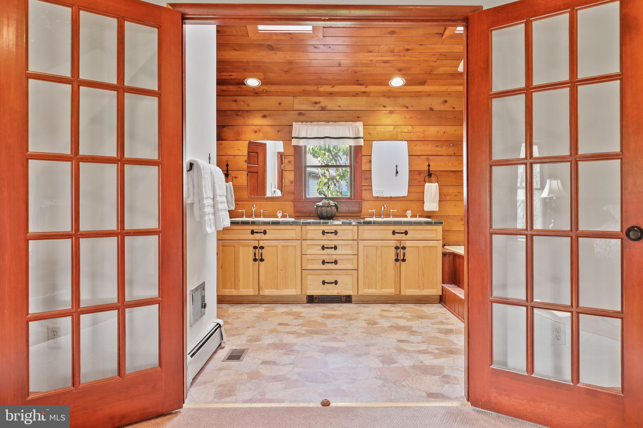 HUNT VALLEY - Residential