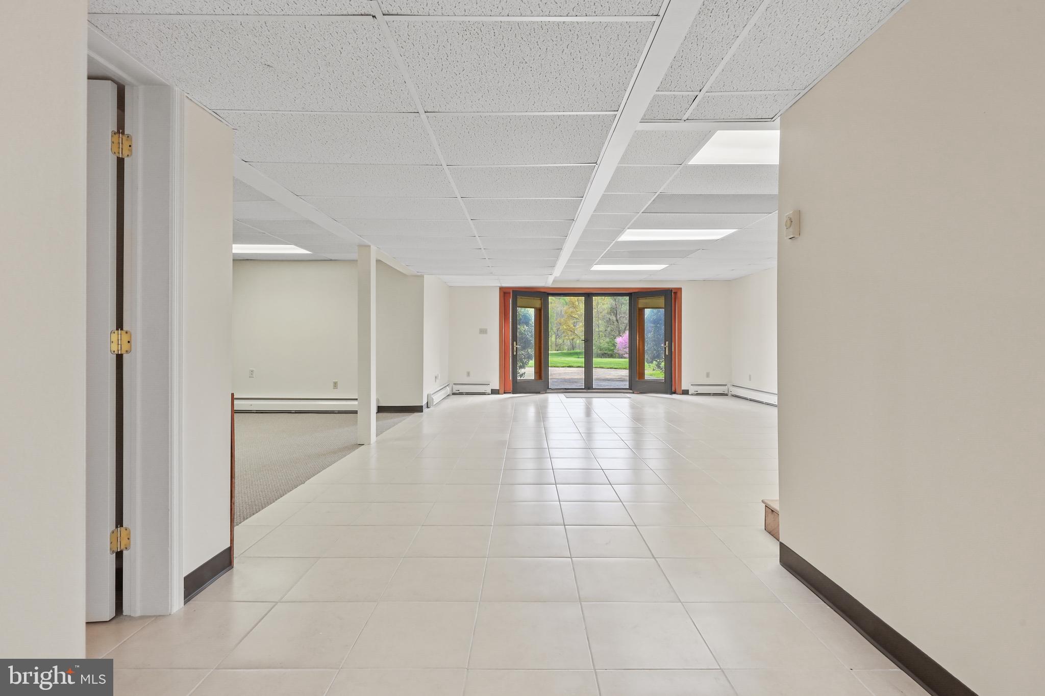 HUNT VALLEY - Residential