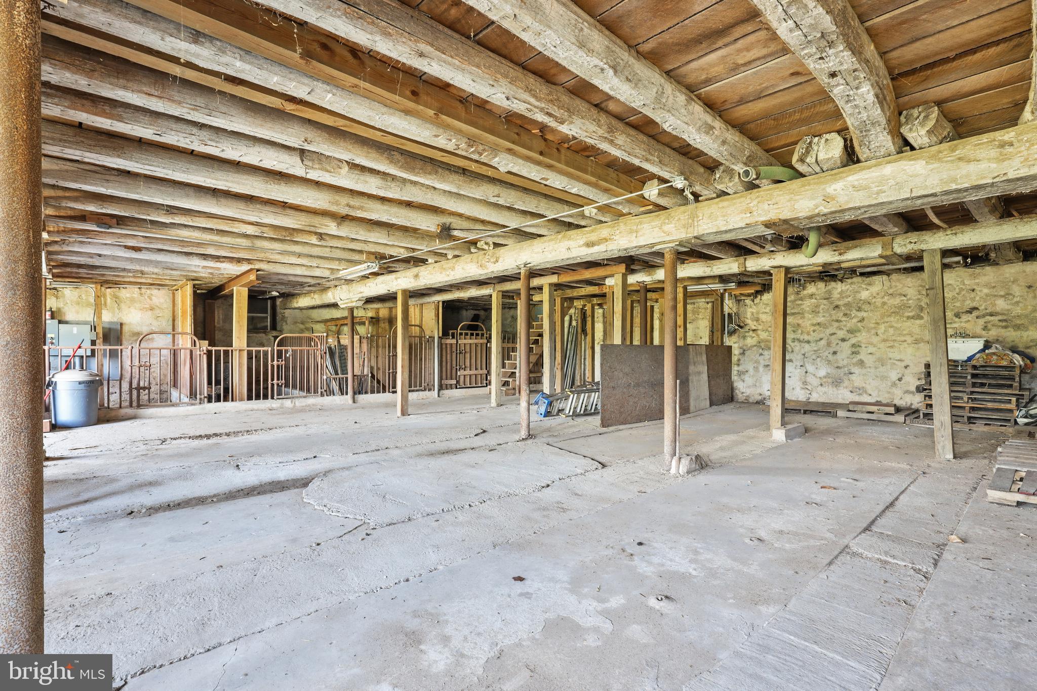 HUNT VALLEY - Residential