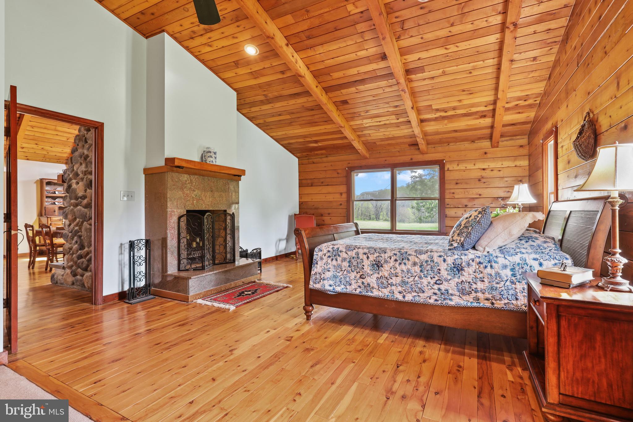 HUNT VALLEY - Residential