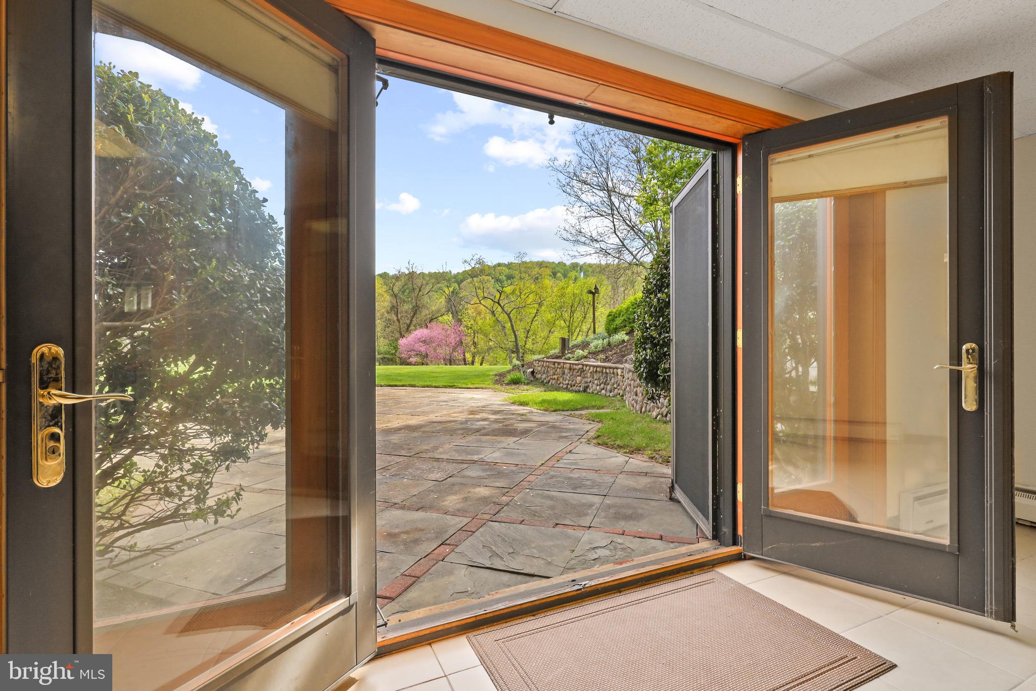 HUNT VALLEY - Residential