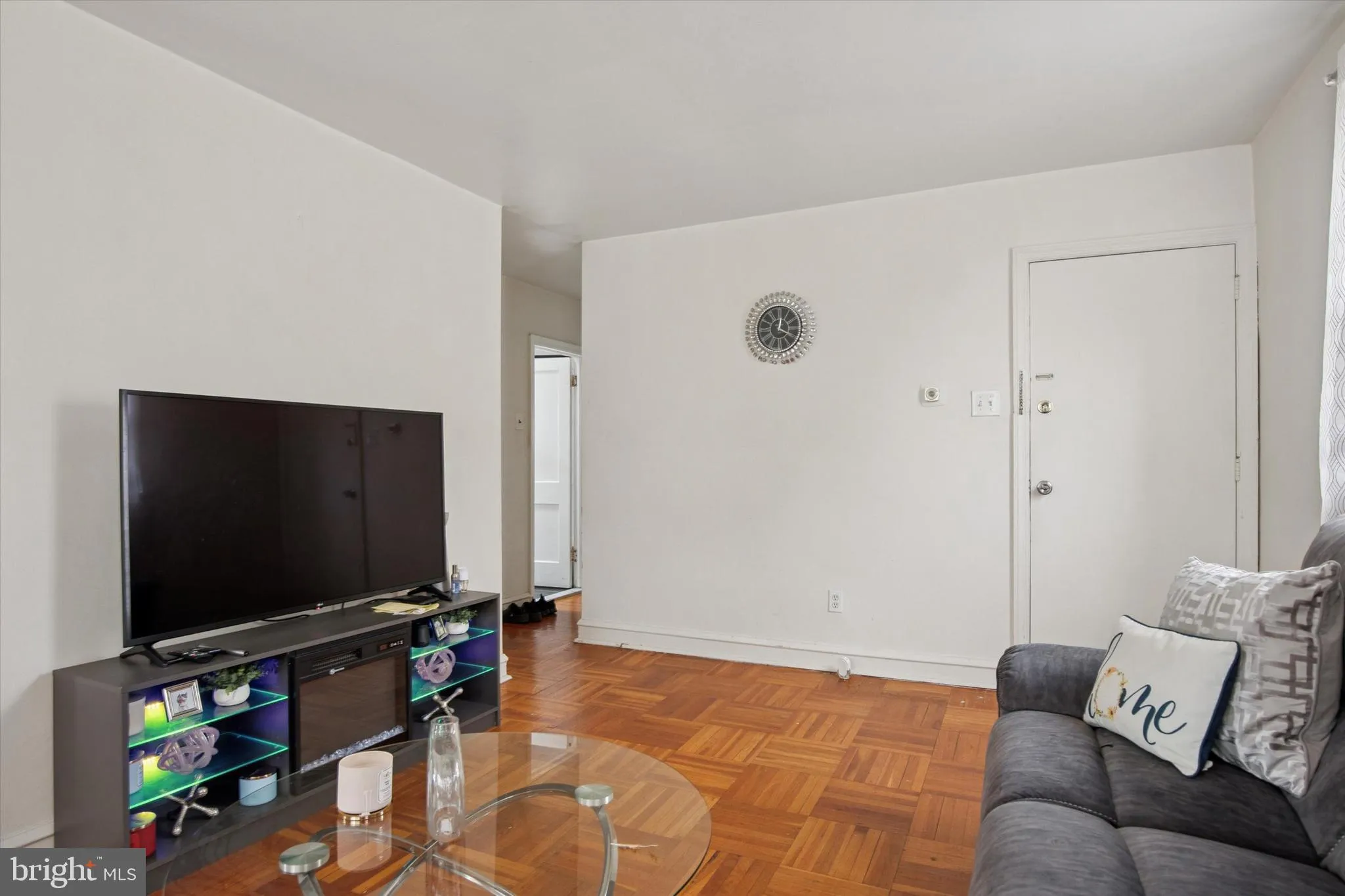 Philadelphia, Pennsylvania 19150, United States, 5 Bedrooms Bedrooms, ,Residential,Active,109586