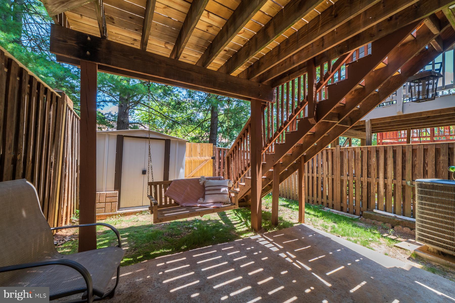 TOWNS OF FOREST HILLS - Residential